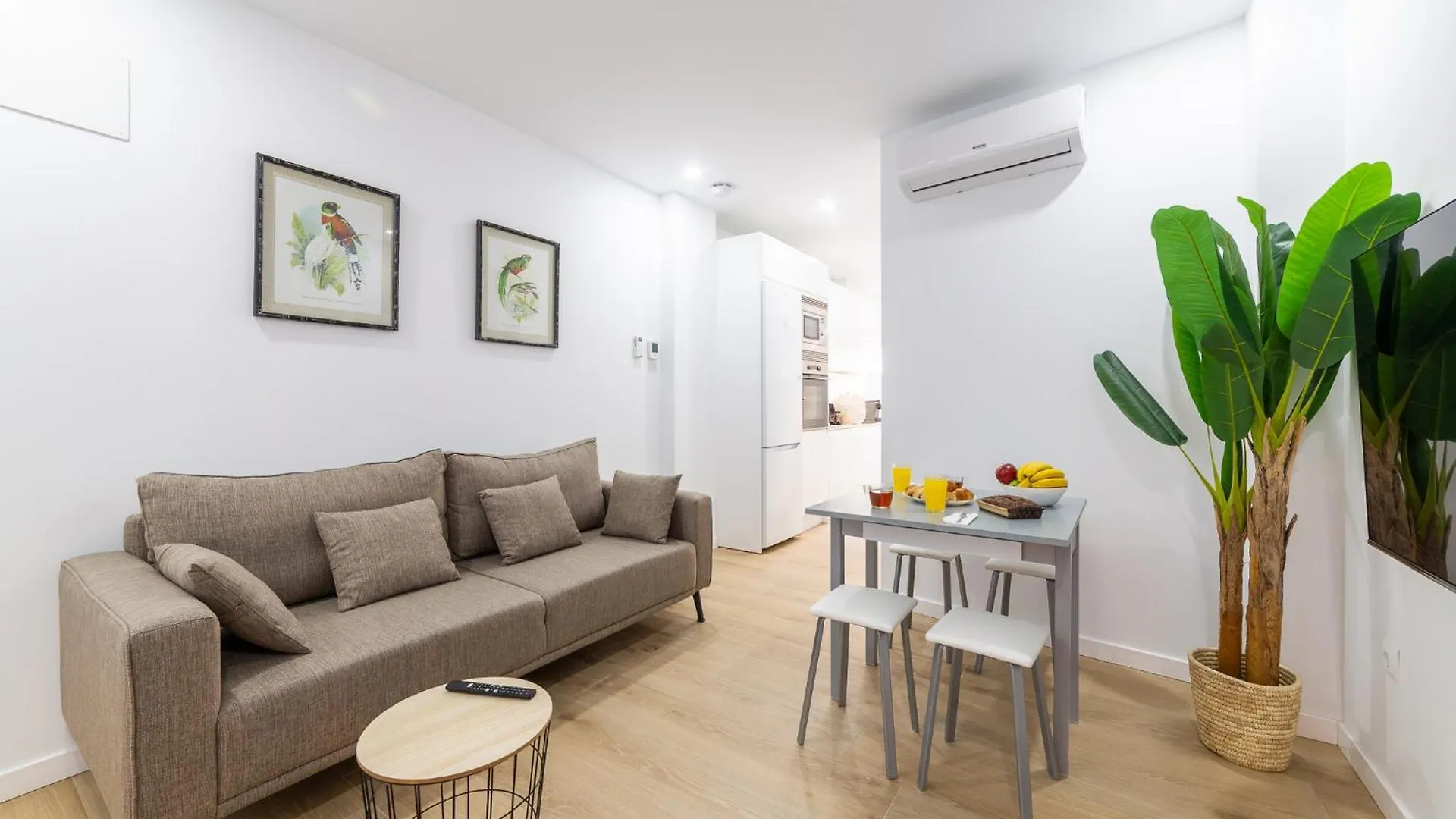 Apartment Trendy Homes Lepanto Ii, A 5 Minutos De Puerta Purchena Almeria Spain