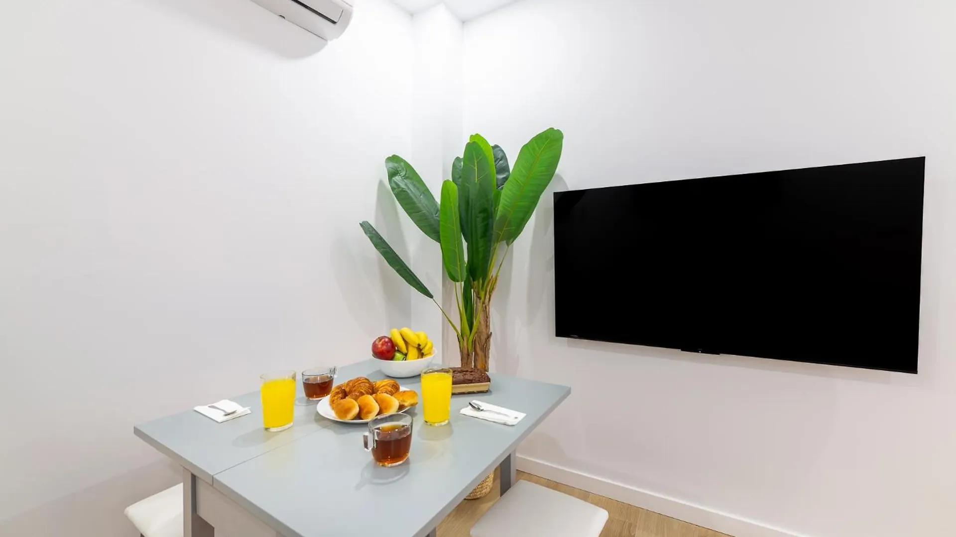 Apartament Trendy Homes Lepanto Ii, A 5 Minutos De Puerta Purchena Almería Hiszpania